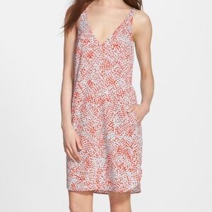 WAYF V-Neck Shift Dress